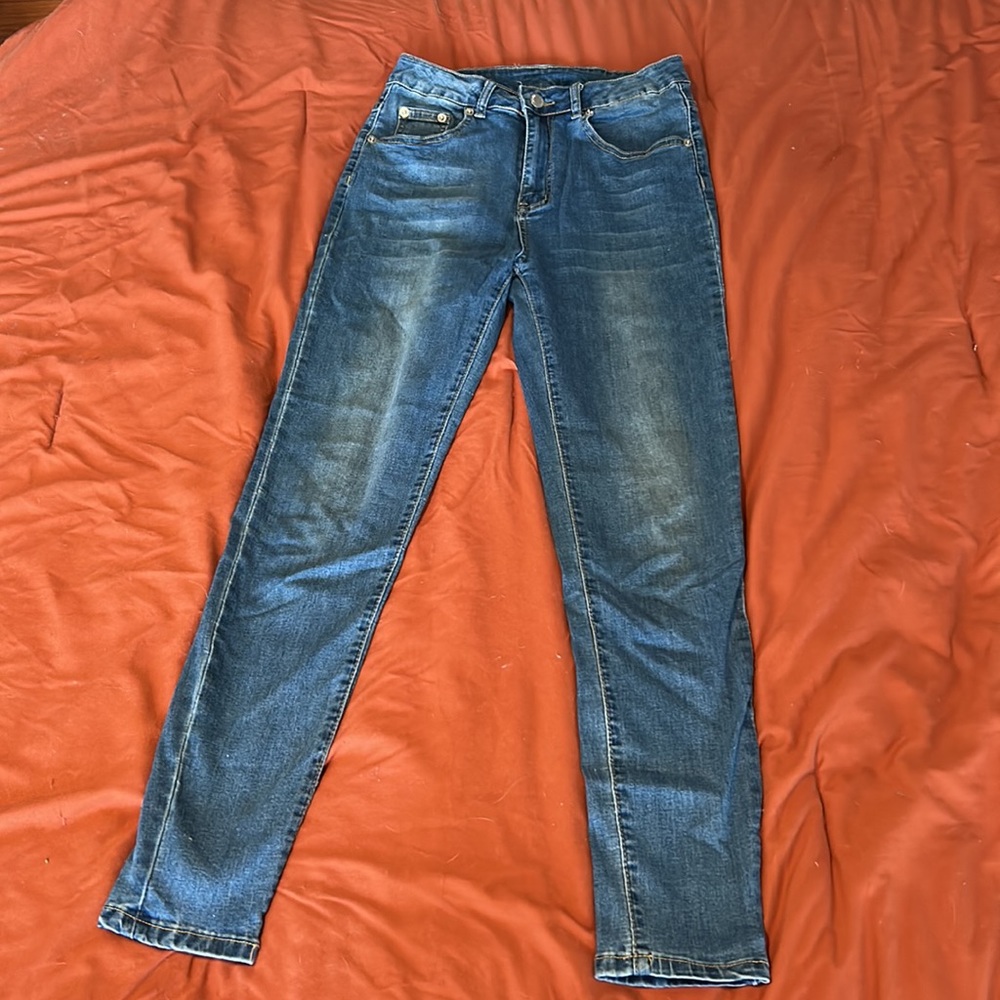 Stretchy blue jeans